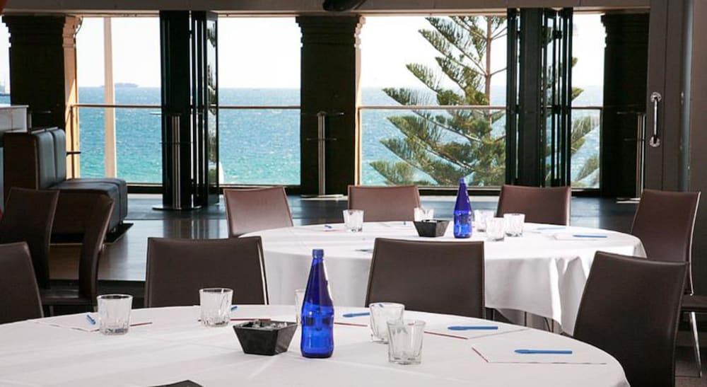 Cottesloe Beach Hotel Perth Zewnętrze zdjęcie