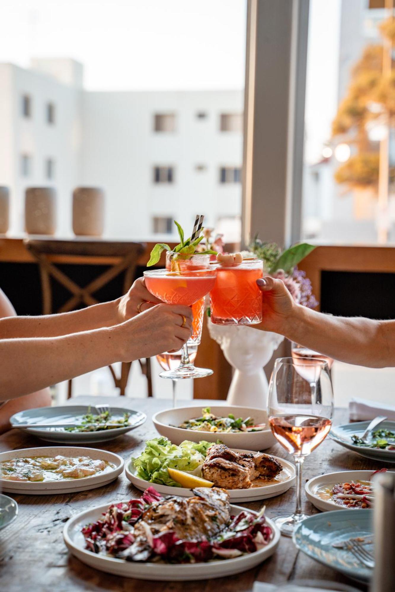 Cottesloe Beach Hotel Perth Zewnętrze zdjęcie